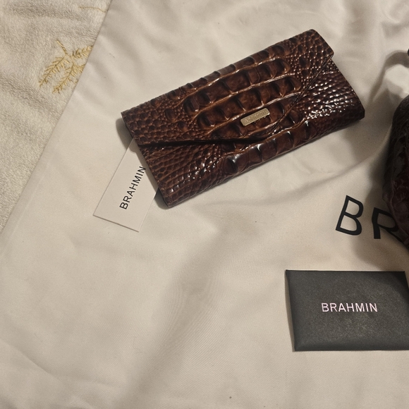 Brahmin Elisa Pecan Melbourne Dust Cover + Wallet Brand New - Picture 4 of 10